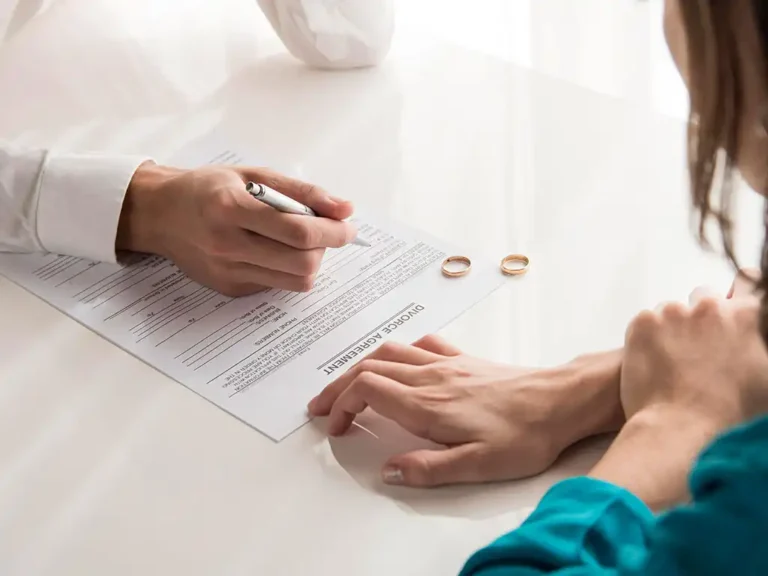 Divorce-Family-Law-Lawyers Divorce-Family-Law-Lawyers